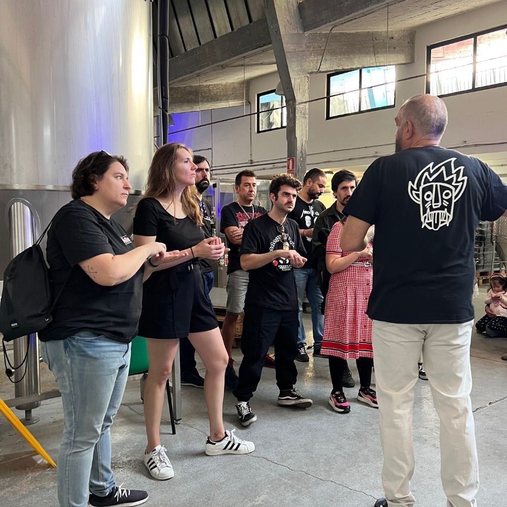 Visita Guiada a La Fábrica - La Caníbal Brewery